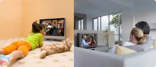 Rodzina oglądająca telewizję satelitarną w dwóch pomieszczeniach